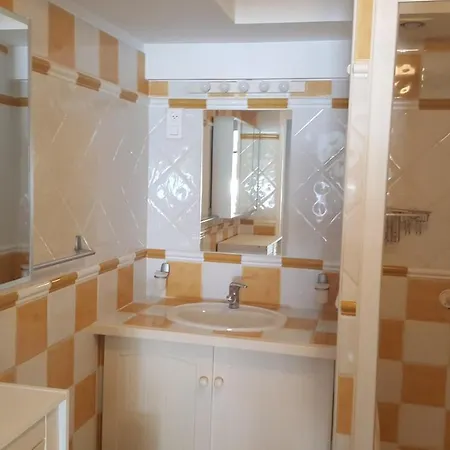 Etoile De - Appt 3 Ch 2 Sdb A 150m D'une De Sable Fin Hyper Equipe & Wifi 公寓 *